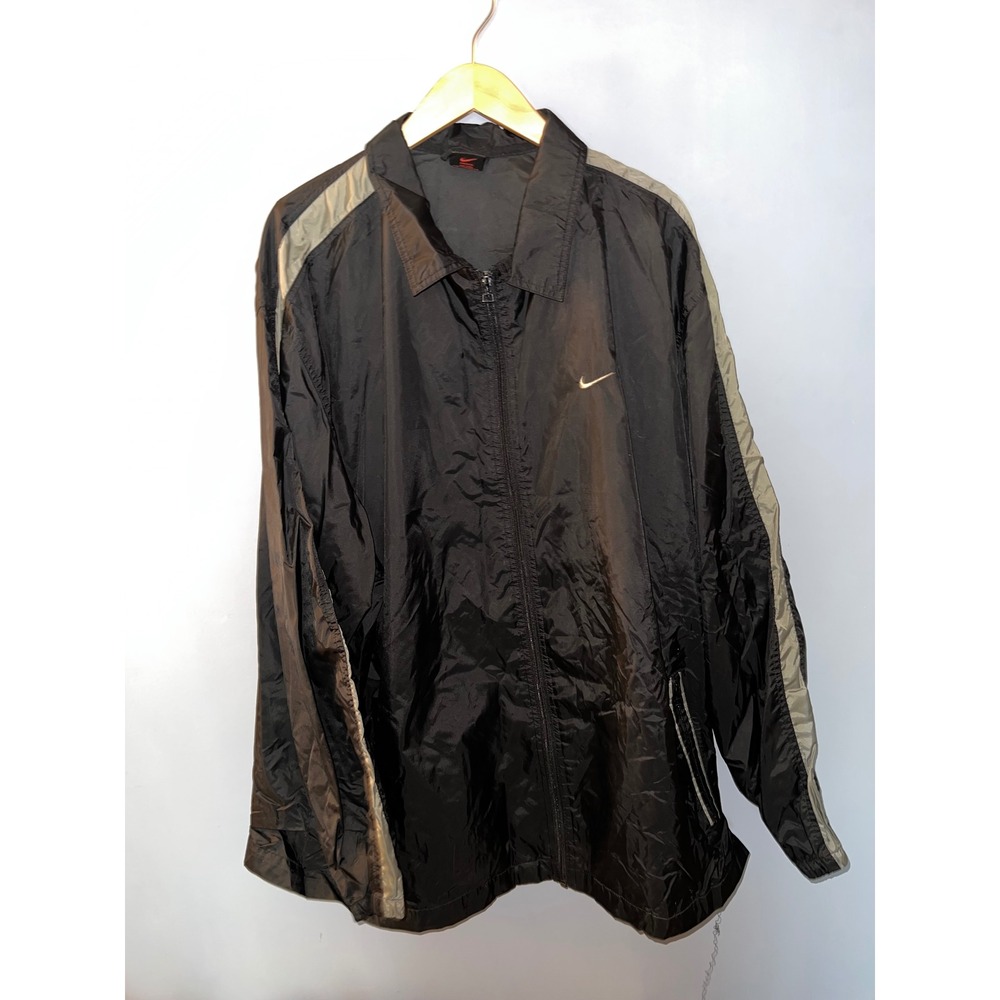 Nike Vintage Windbreaker Jacket Black Grey Stripe Full Zip XXL Made in Taiwan